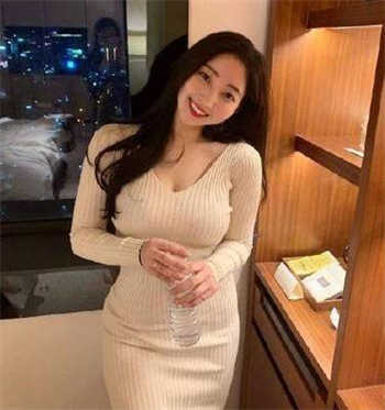 抖音牛仔裤女神走红