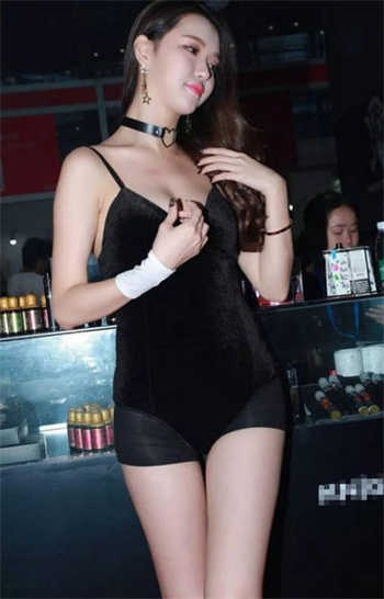 穿越逃婚小说