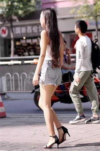 大香焦猫咪va尹人在线