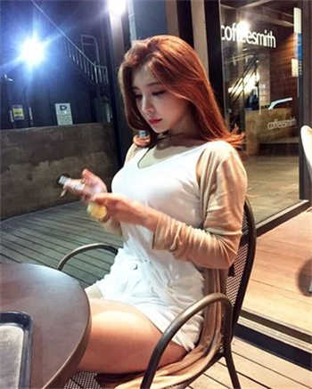 十三张麻将98美少女