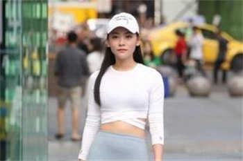 严易泽秦怡完整版