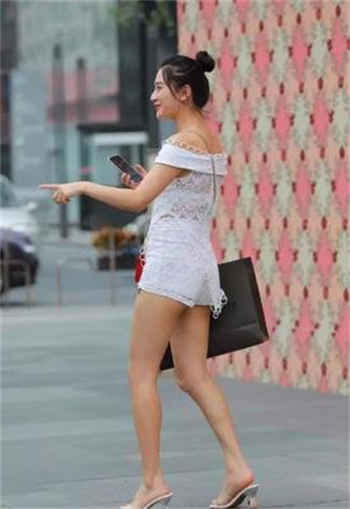 白莲花社区保鲜膜