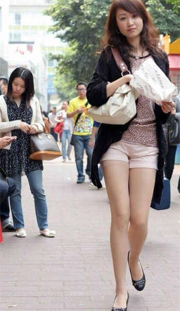 斗鱼婉儿别闹深夜的车
