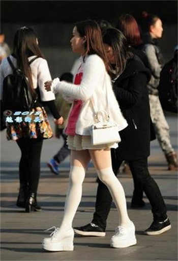 精品一卡2卡三卡4卡无限