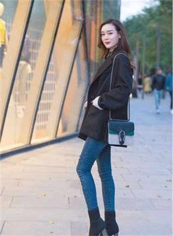 老师家访被家长小说