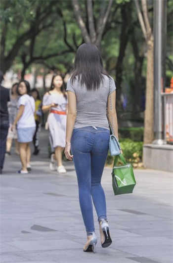 恶魔也要义务教育在哪看