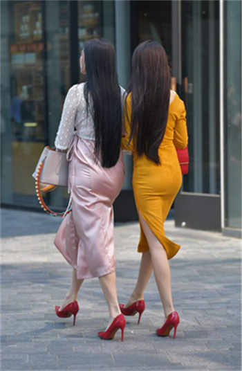 偿债新娘霍云希