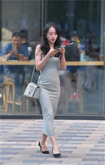 贵阳一中高一教室门