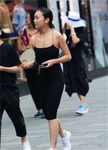 李婧琪的照片