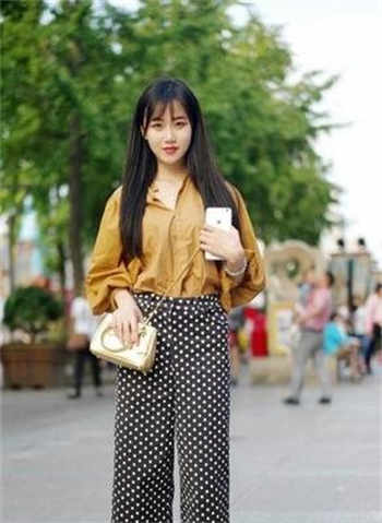 我的美丽舞蹈教师阿蕊