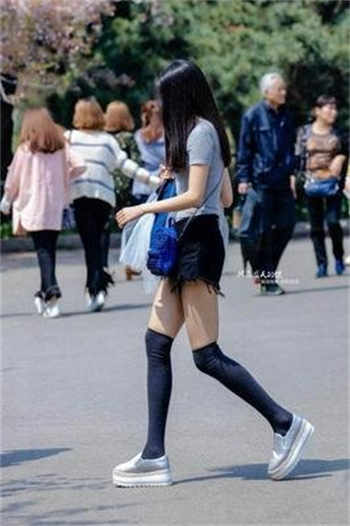 济宁环城西路卫校女