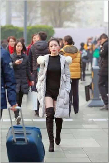 萌白酱一口幼桃万圣节嘻嘻