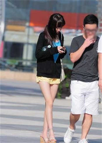 年轻漂亮的婆婆36岁